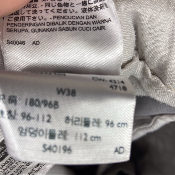 ❗️Levi’s Camouflaged Cargo shorts - Picture 11 of 11